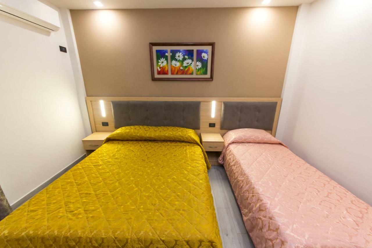 Western Star Hotel ดูร์เรส ภายนอก รูปภาพ