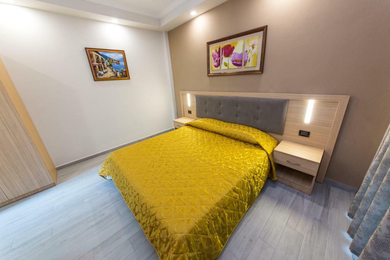 Western Star Hotel ดูร์เรส ภายนอก รูปภาพ